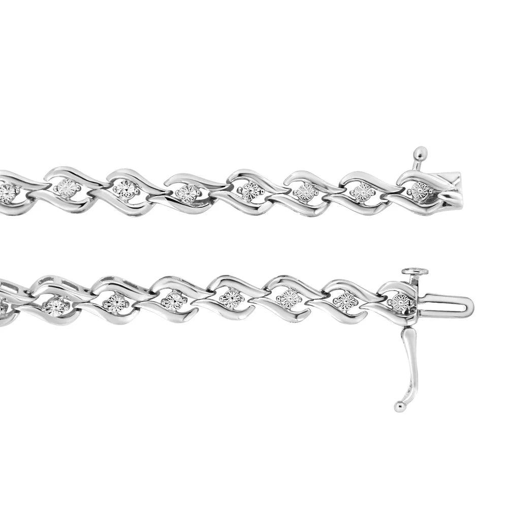 .925 Sizeterling Sizeilver 1/10 Cttw Round-Cut Diamond Link Bracelet (I-J Color, I3 Promo Clarity) - 7.25"