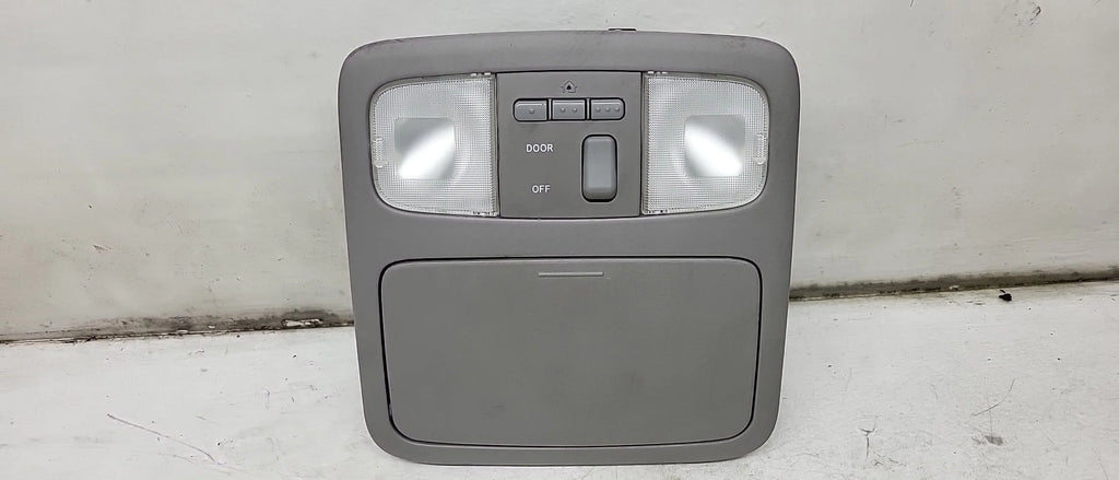 Pre-Owned 06 2006 Toyota Highlander Overhead Roof Console with Garage Door Opener OEM (Good)