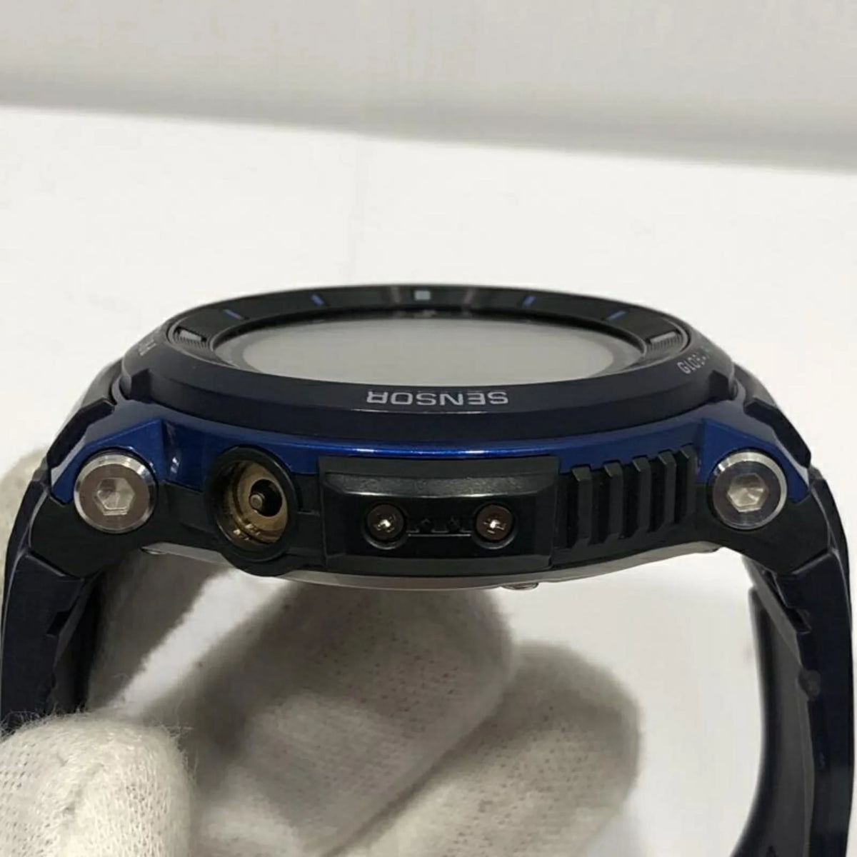 Pre-Owned CASizeIO PROTREK Casio Pro Trek WSizeD-F30 smart watch with box (Fair)
