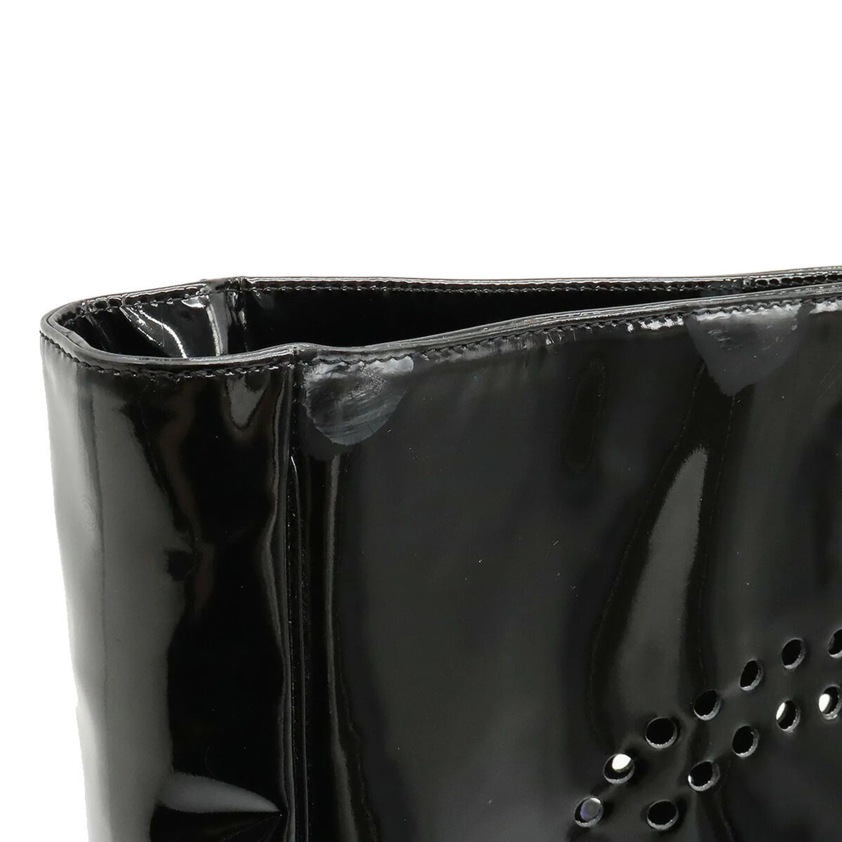 Pre-Owned CHANEL Chanel here mark triple coco punching handbag enamel black (Good)