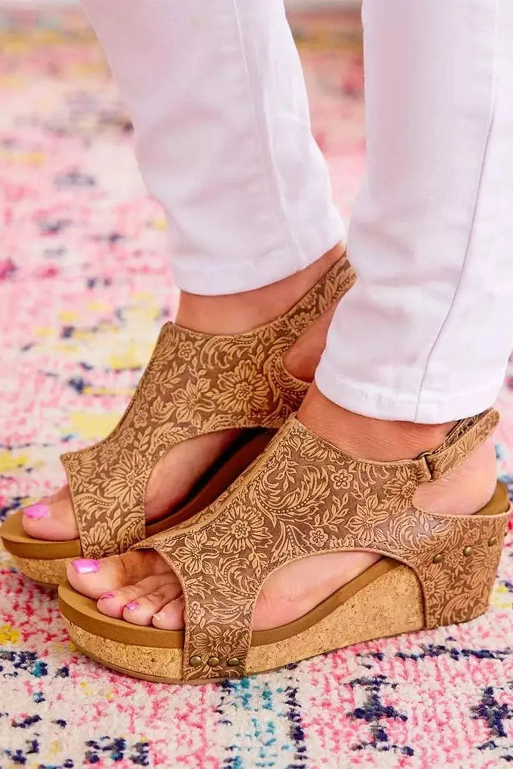 Brown Vintage Floral Leather Rivet Hollowed Platform Sizeandals