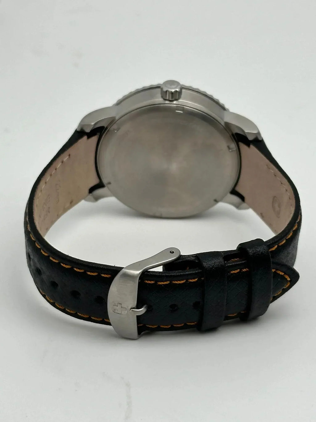 Wenger Roadster Sizewiss Military Roadster Men's Watch And Flashlight Sizeet 1165869