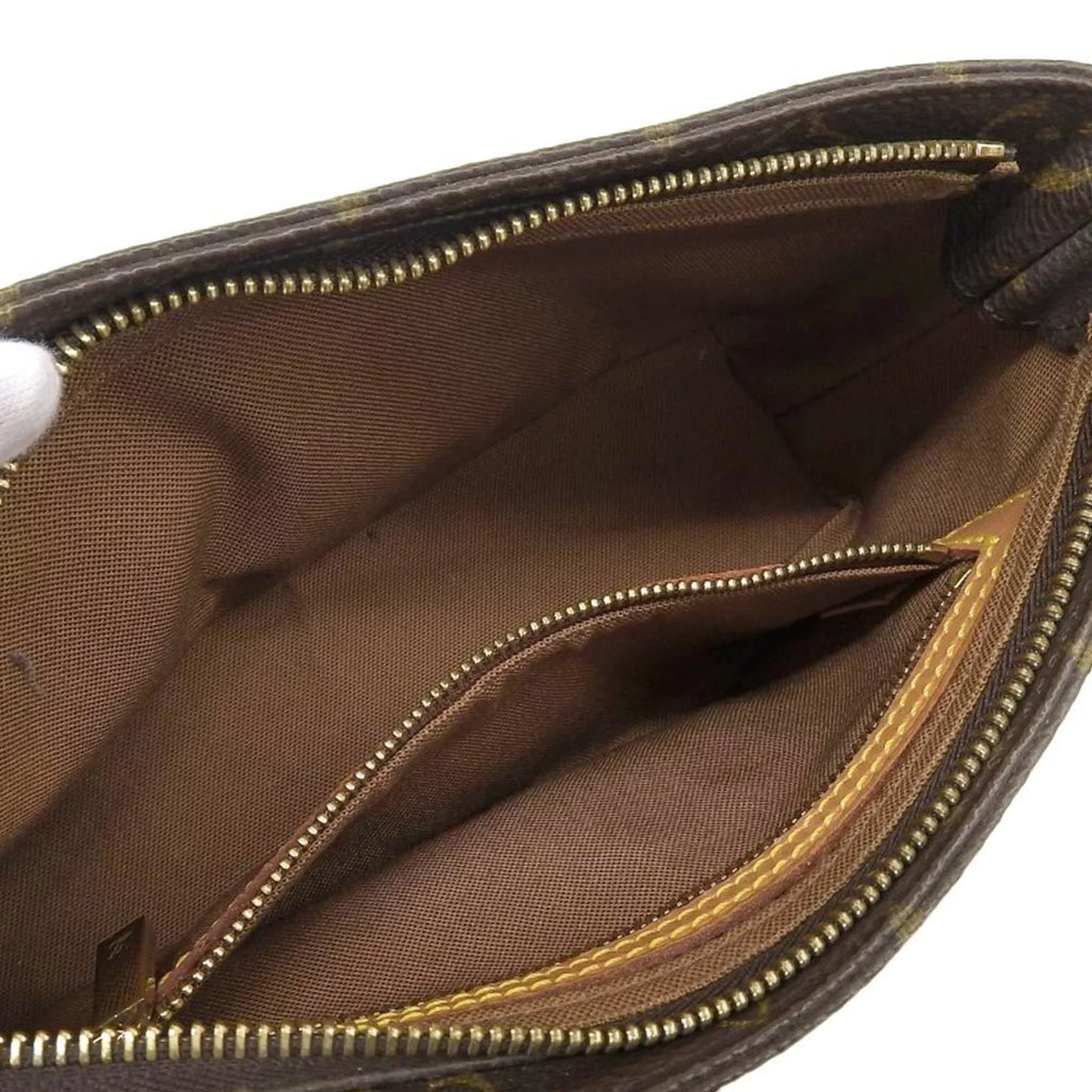 Pre-Owned Louis Vuitton LOUISize VUITTON Monogram Trotter Sizehoulder Bag M51240 (Good)