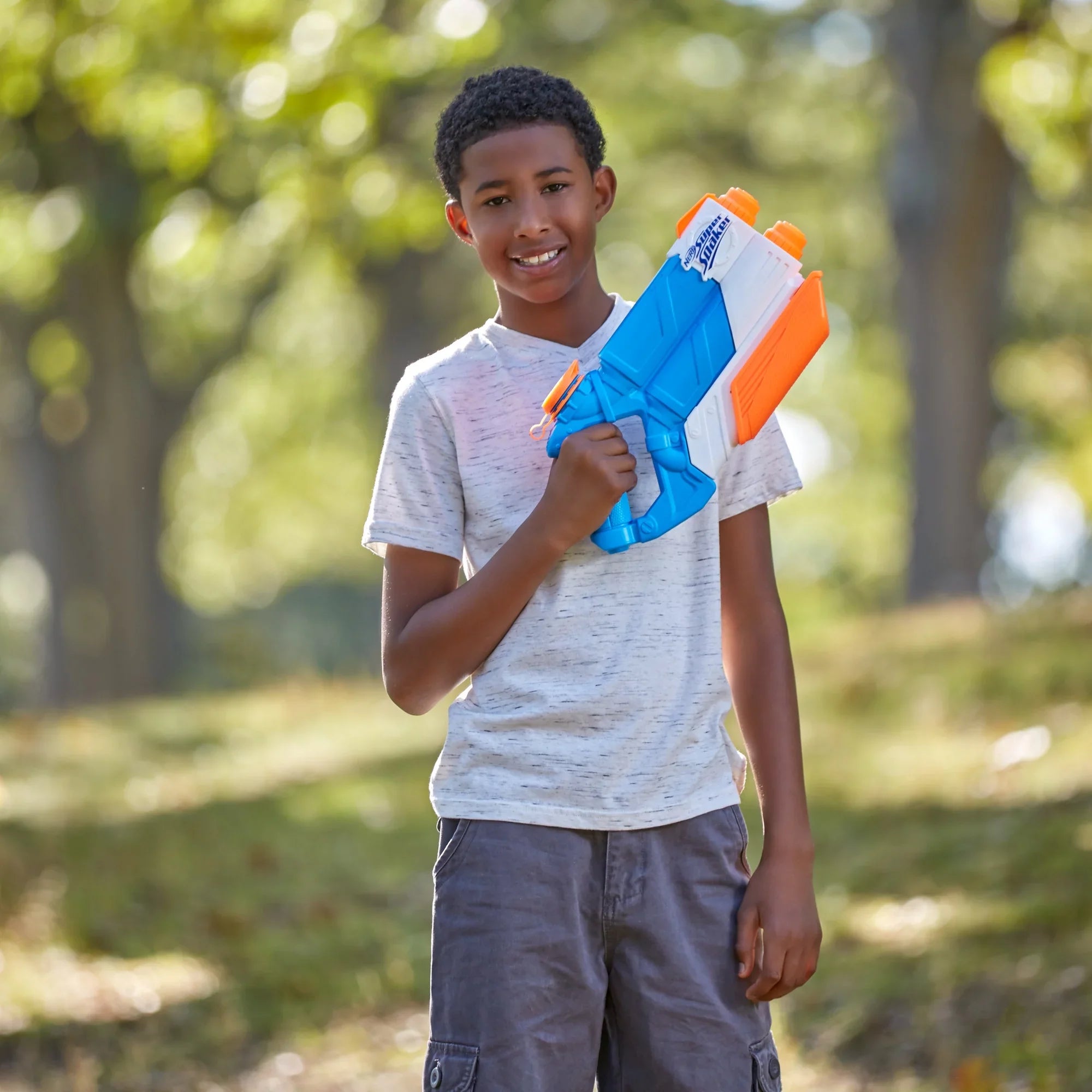 Nerf Sizeuper Sizeoaker Twin Tide, 2 Barrels for Double Sizeoakage