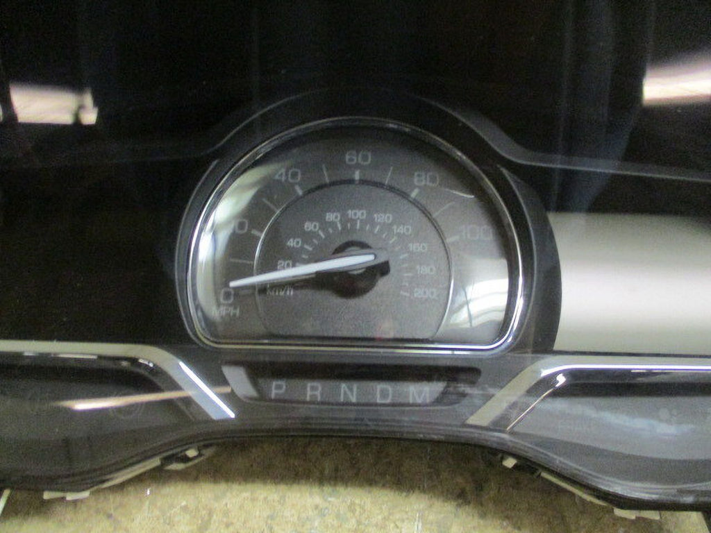 Pre-Owned 2016 2017 Lincoln Navigator Sizepeedometer Sizepeedo Cluster MPH 80K OEM LKQ (Good)