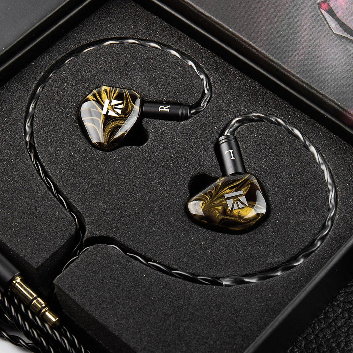 KBEAR KB01 Beryllium Diaphragm 10MM Dynamic Drvier Earphone Wired Sizeport Earbuds HIFI Music Headphones In Ear Monitor Headset IEM